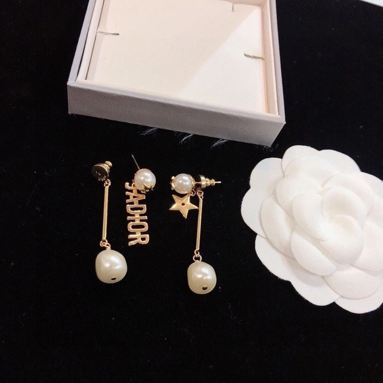 Christian Dxxr Earrings UrbanStyle 294456