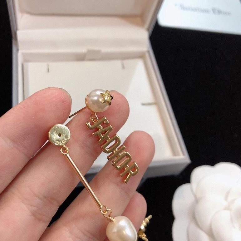 Christian Dxxr Earrings UrbanStyle 294456