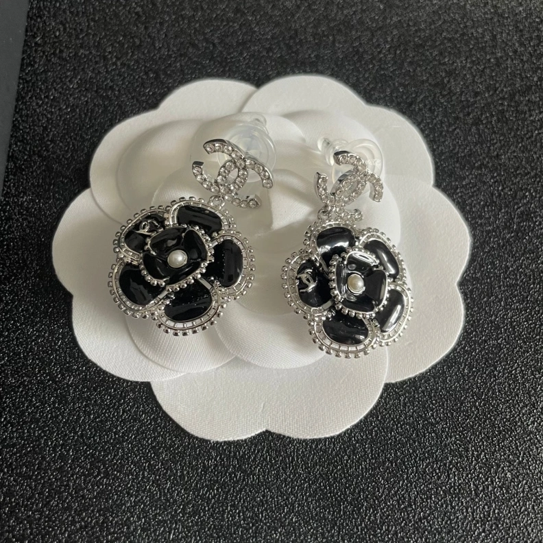 Chxnxl Earrings StreetReady 287105