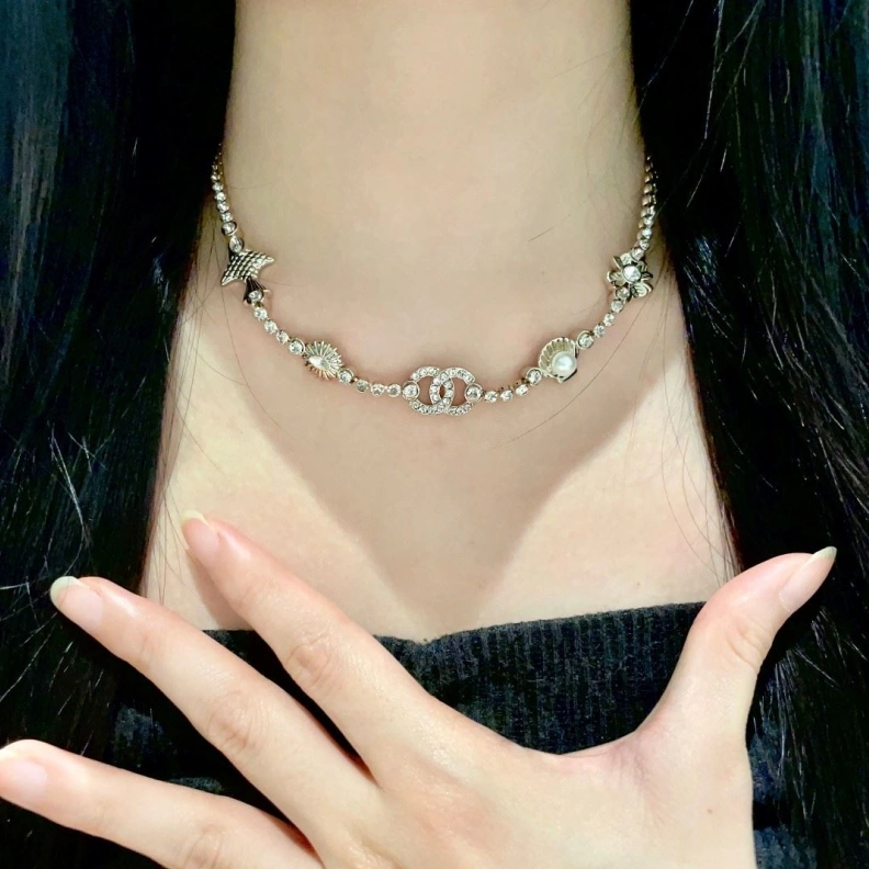 Bold Chxnxl Necklaces 286641