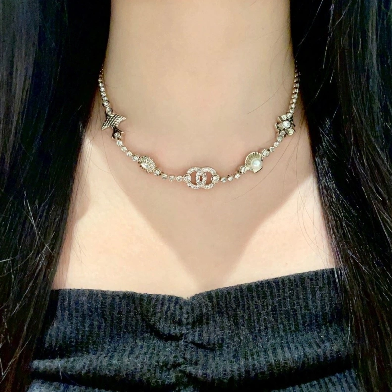 Bold Chxnxl Necklaces 286641