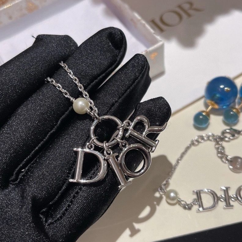 Sophisticated Christian Dxxr Necklaces 294353