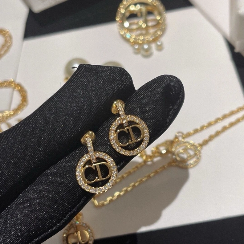 Christian Dxxr Necklaces Classic 294352