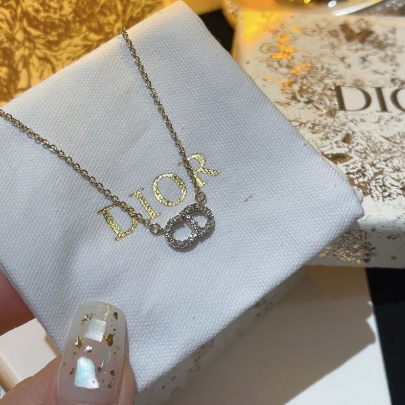 EyeCatching Christian Dxxr Necklaces 294351