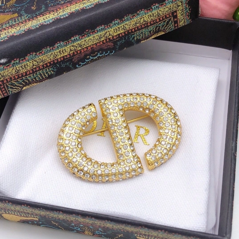 Christian Dxxr Brooches Comfortable 294582