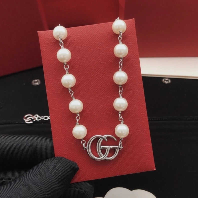 EyeCatching Gxccx Necklaces 303033