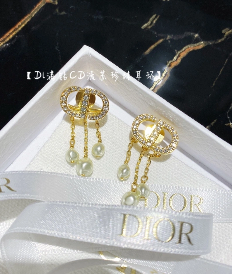 Christian Dxxr Earrings Modern 294450