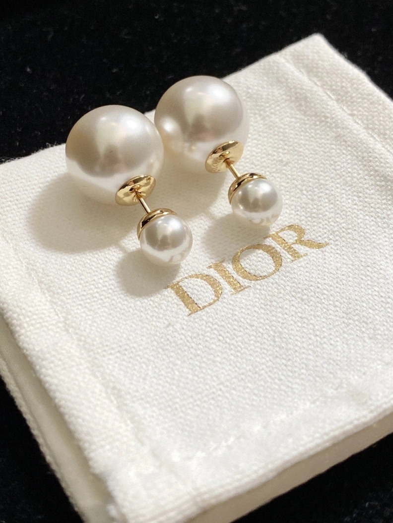 Trendy Christian Dxxr Earrings 294463