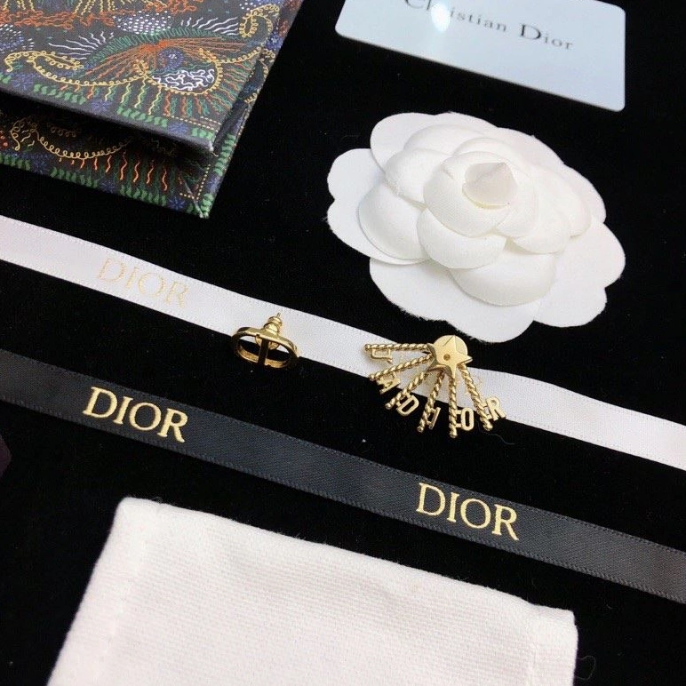 Bold Christian Dxxr Earrings 294462