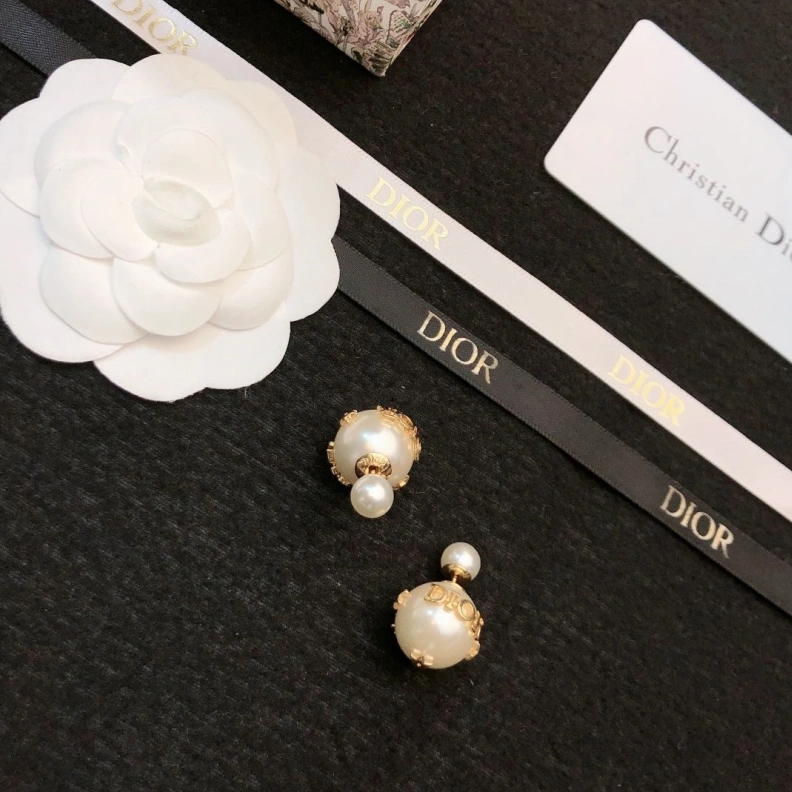 Christian Dxxr Earrings SmartChoice 294444