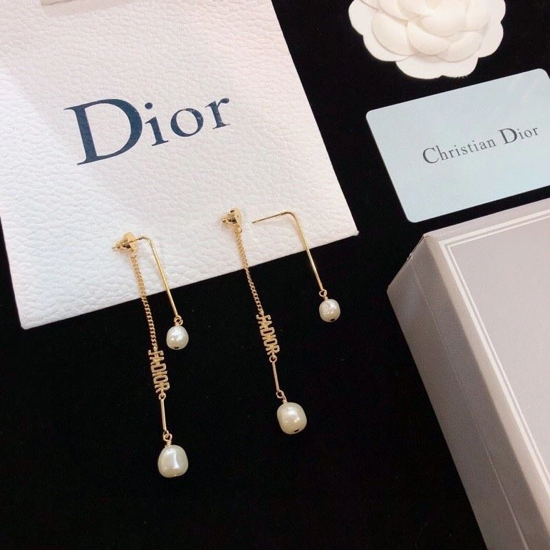 Reliable Christian Dxxr Earrings 294439