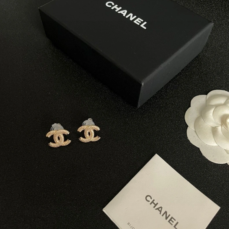 Flexible Chxnxl Earrings 287098