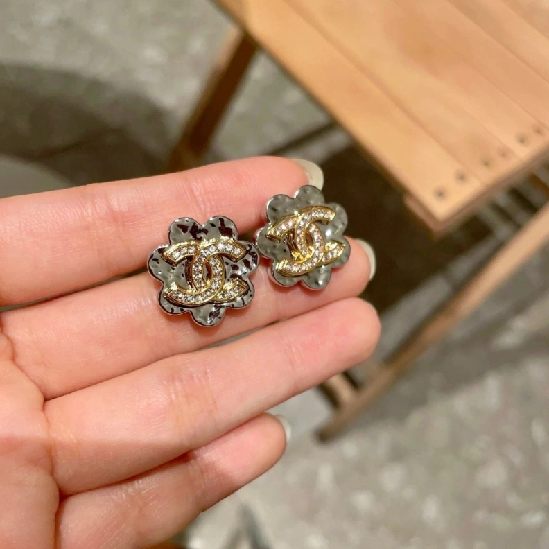 Modern Chxnxl Earrings 287089