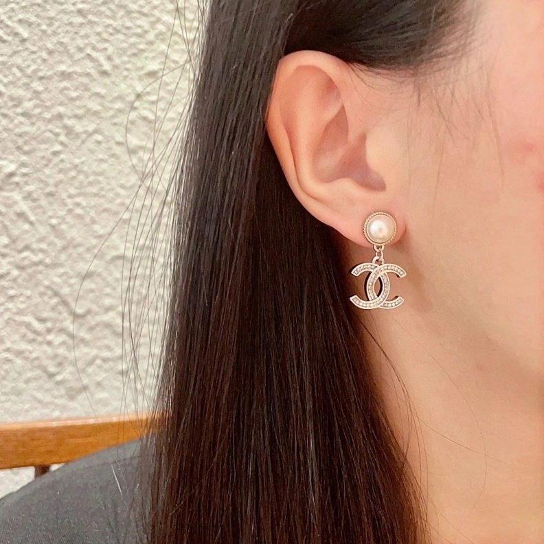 Chxnxl Earrings Practical 287087