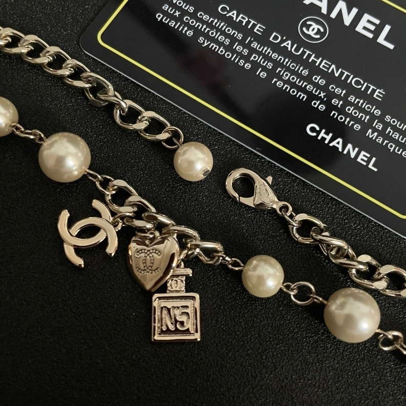 Comfortable Chxnxl Necklaces 286622
