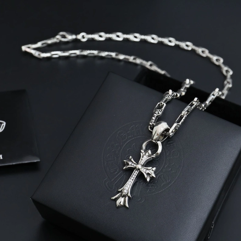 Chrxmx Hxxrts Necklaces Soft 297683