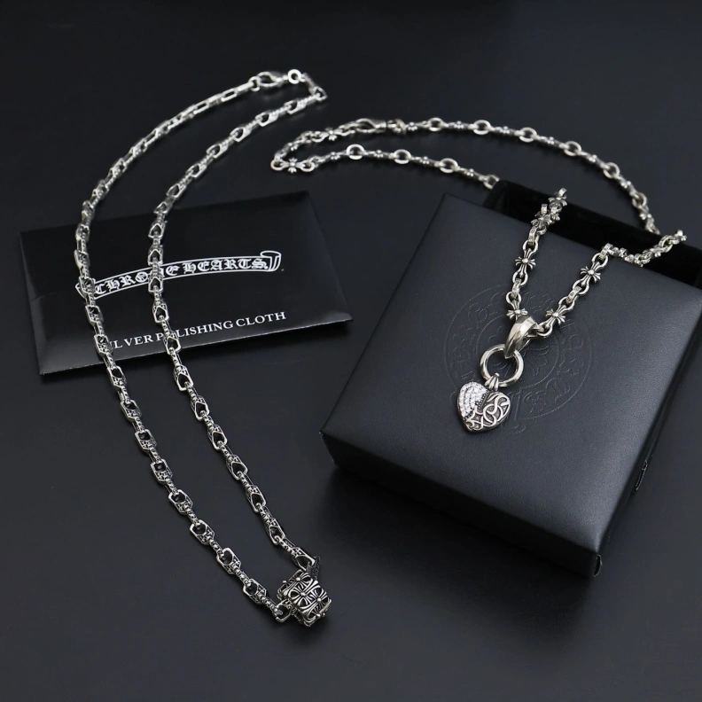 DailyWear Chrxmx Hxxrts Necklaces 297677