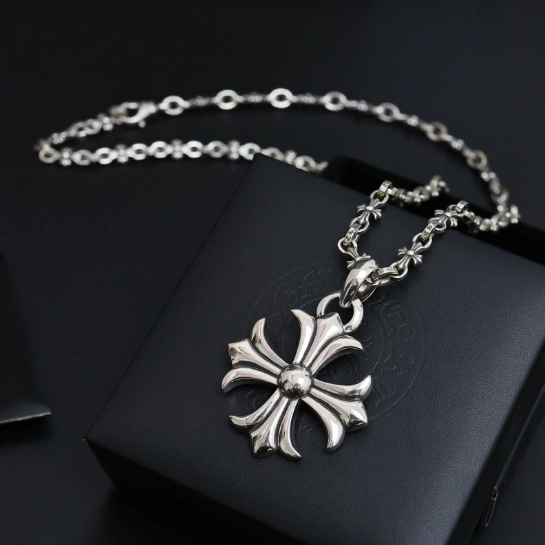 Chrxmx Hxxrts Necklaces Resilient 297676