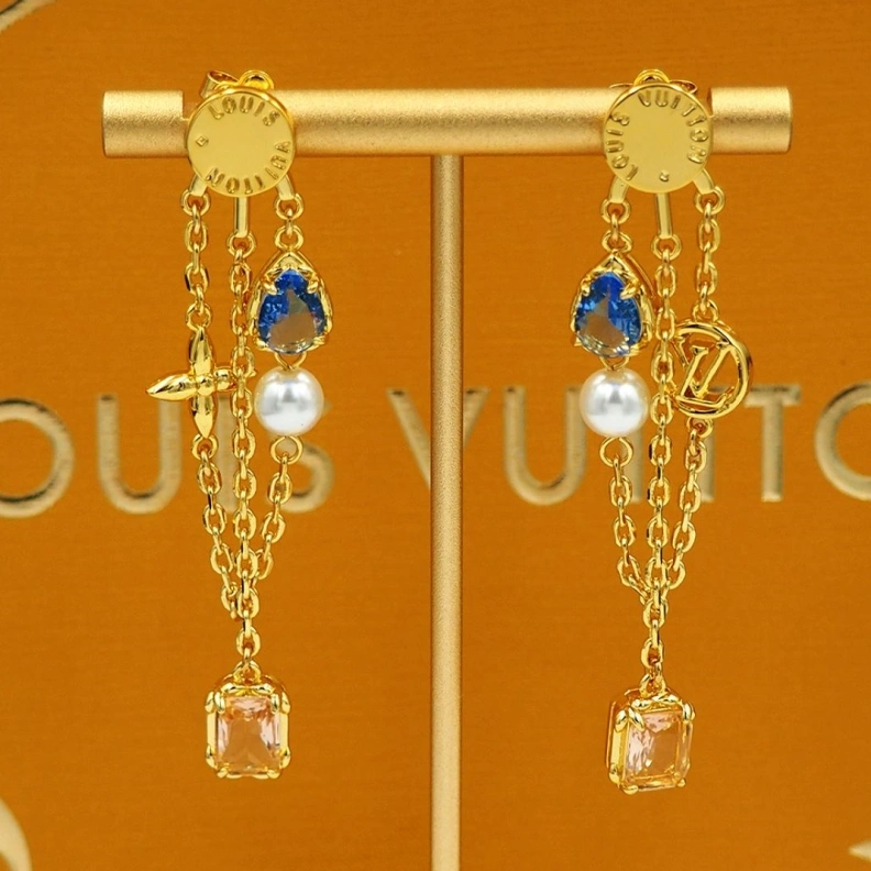 Fashionable LX Earrings 309409