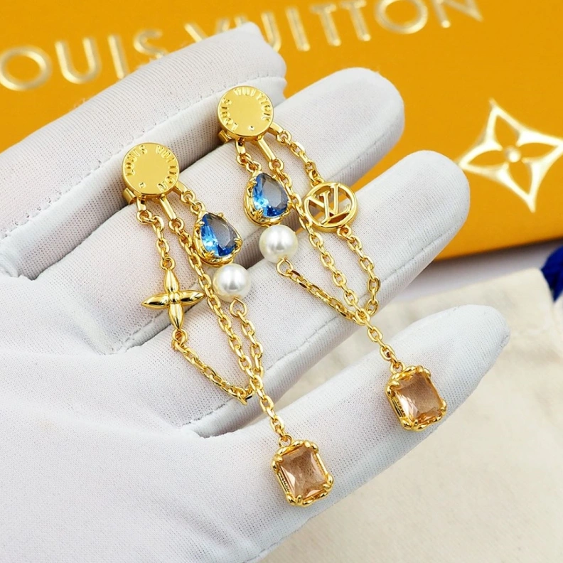 Fashionable LX Earrings 309409