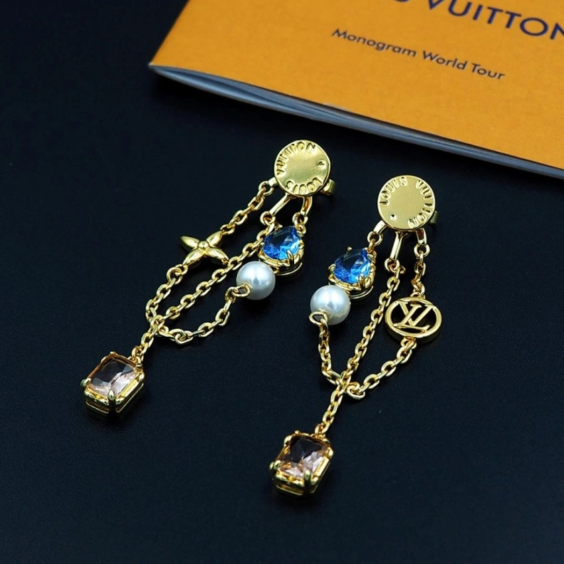 Fashionable LX Earrings 309409