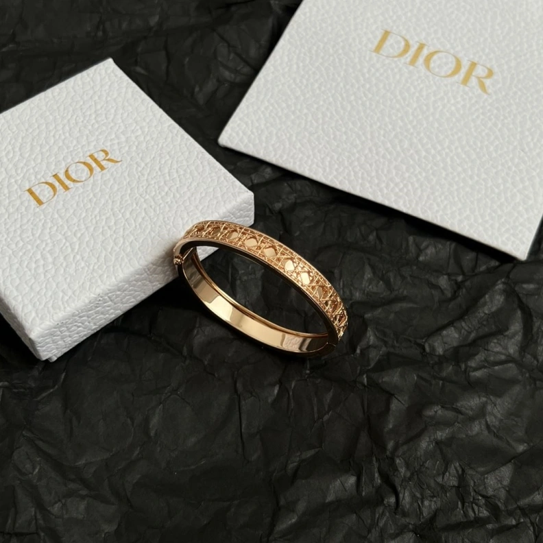 StreetReady Christian Dxxr Bracelets 294611