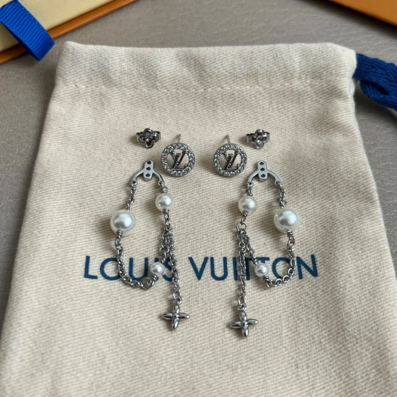 LX Earrings Practical 309402