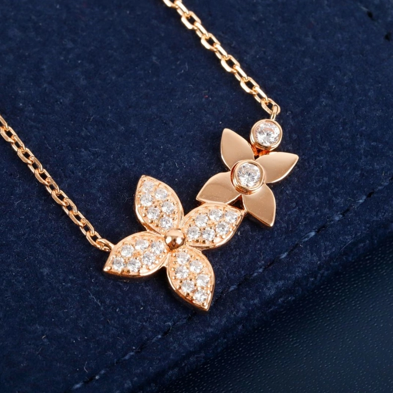 LX Necklaces WellDesigned 309245