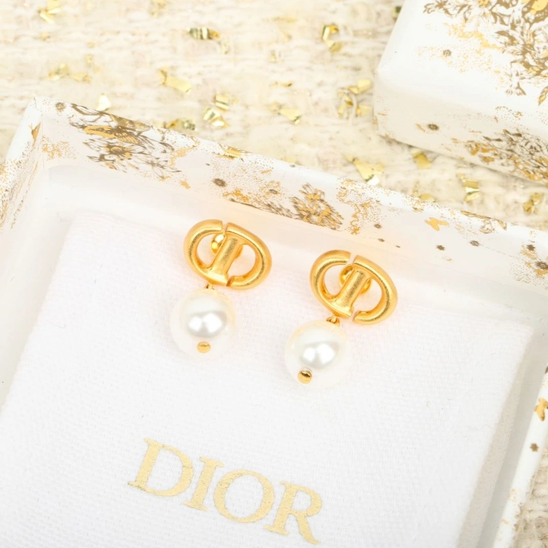Compact Christian Dxxr Earrings 294434