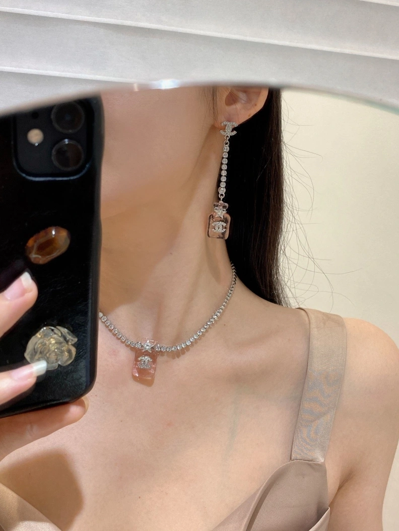 Reliable Chxnxl Necklaces 286618