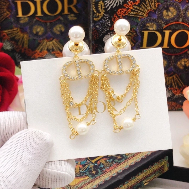 Soft Christian Dxxr Earrings 294433