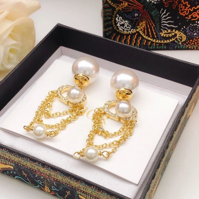 Soft Christian Dxxr Earrings 294433