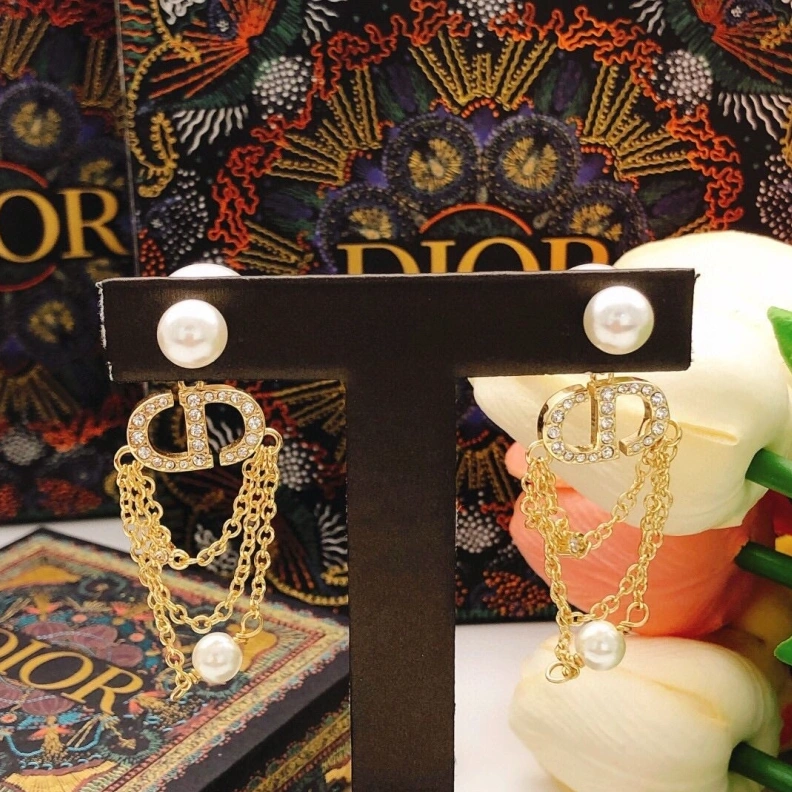 Soft Christian Dxxr Earrings 294433