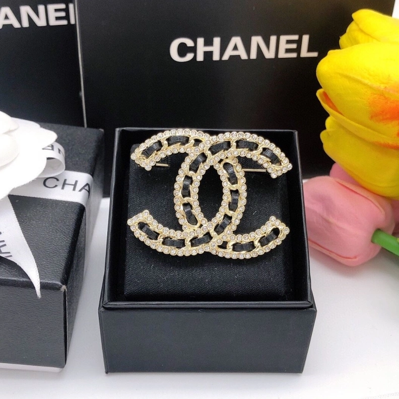 Compact Chxnxl Brooches 287741