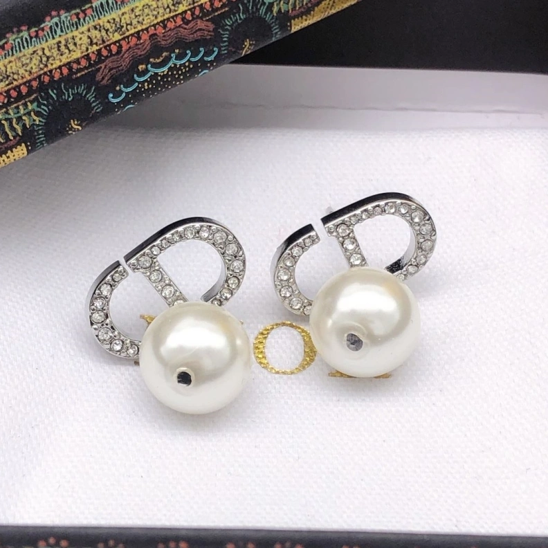 HighQuality Christian Dxxr Earrings 294430