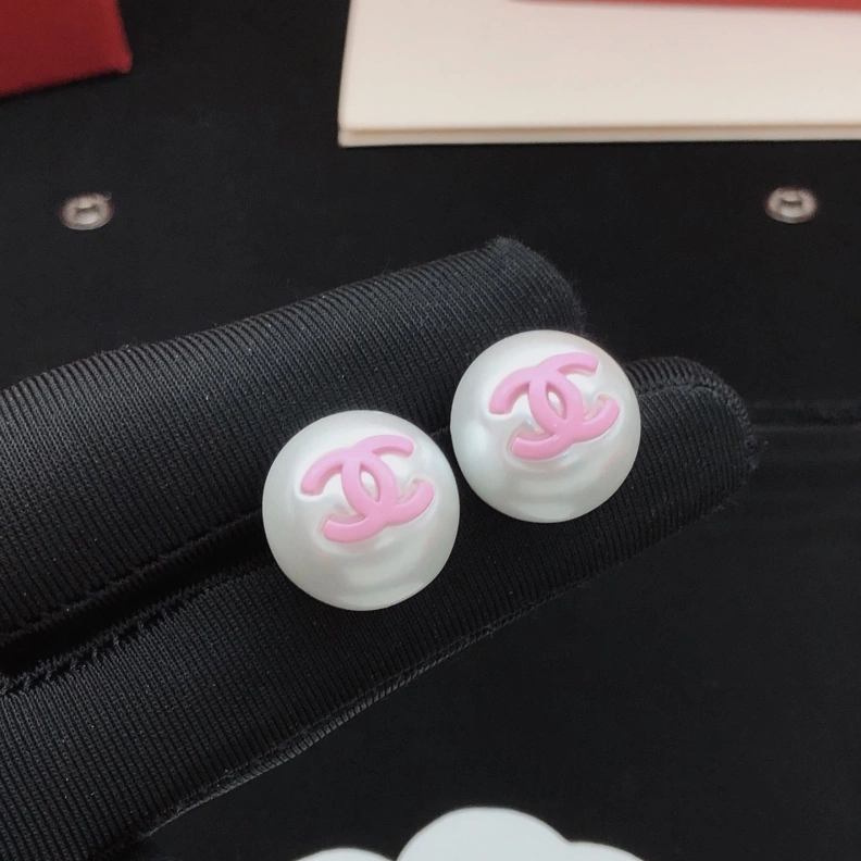 Elegant Chxnxl Earrings 287077