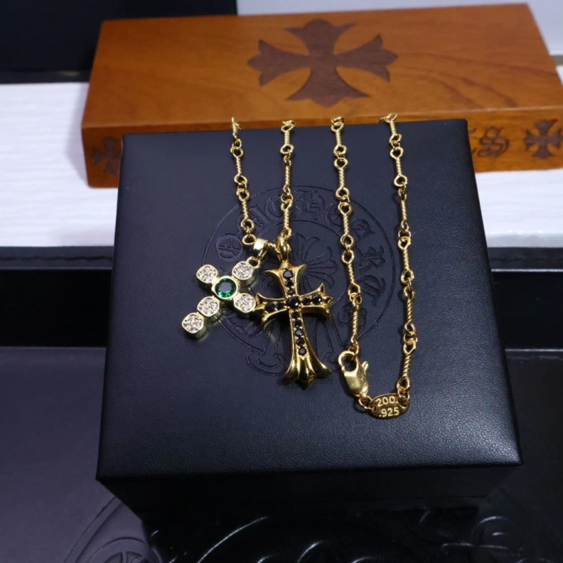 Stylish Chrxmx Hxxrts Necklaces 297668