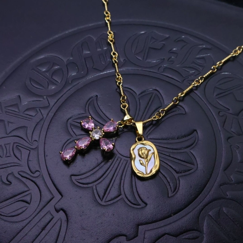 Chrxmx Hxxrts Necklaces Durable 297672