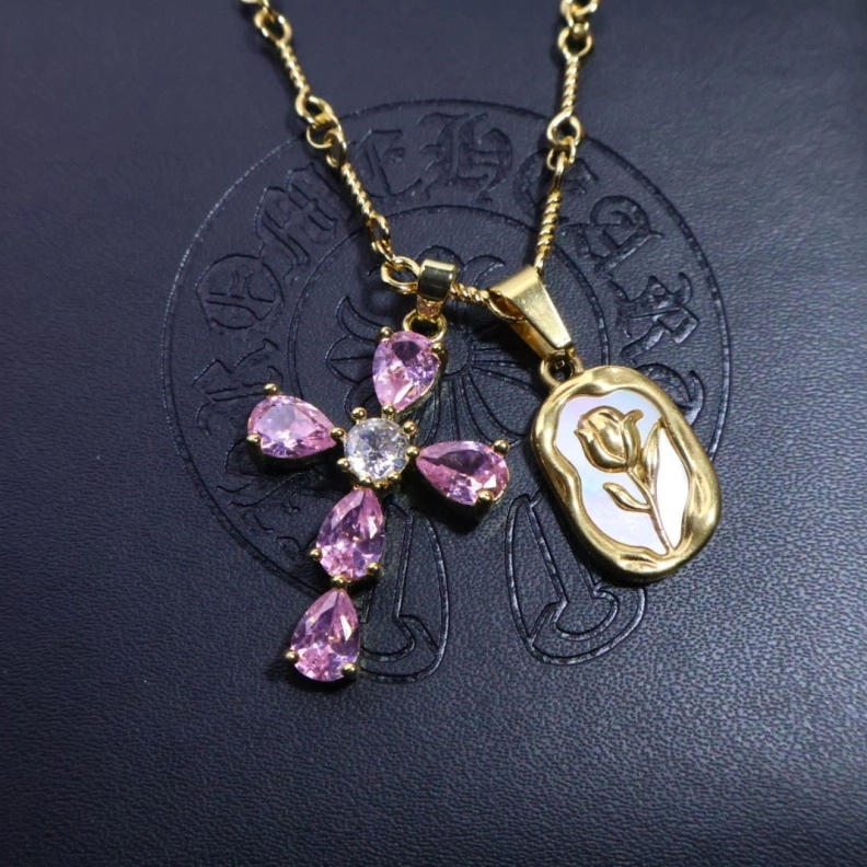 Chrxmx Hxxrts Necklaces Durable 297672