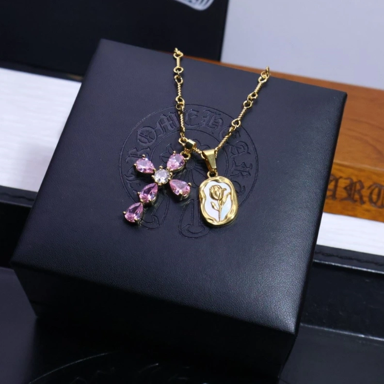 Chrxmx Hxxrts Necklaces Durable 297672