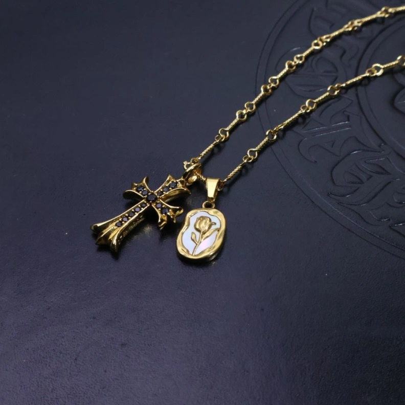 Durable Chrxmx Hxxrts Necklaces 297663