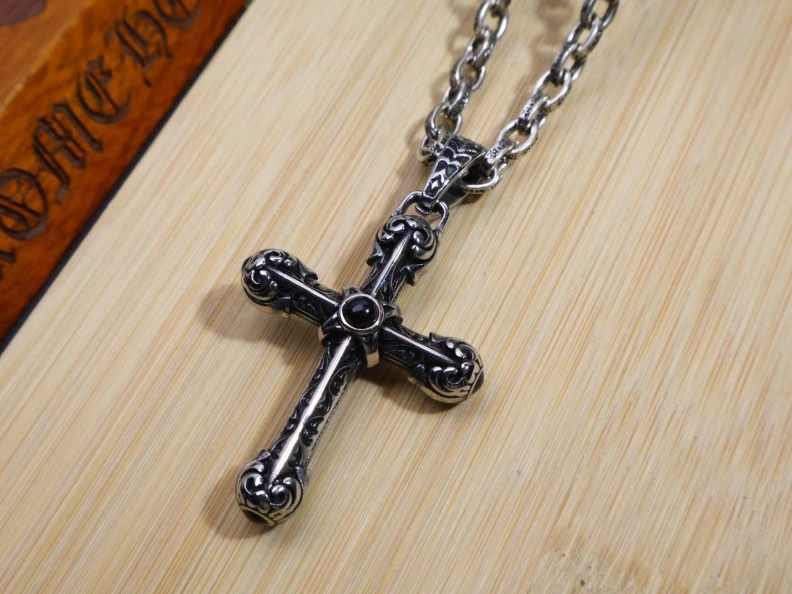 Chrxmx Hxxrts Necklaces Functional 297667