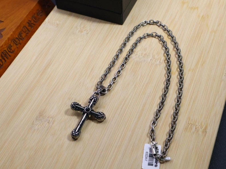 Chrxmx Hxxrts Necklaces Functional 297667