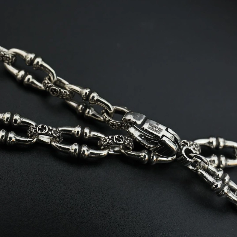 Resilient Gxccx Necklaces 303011
