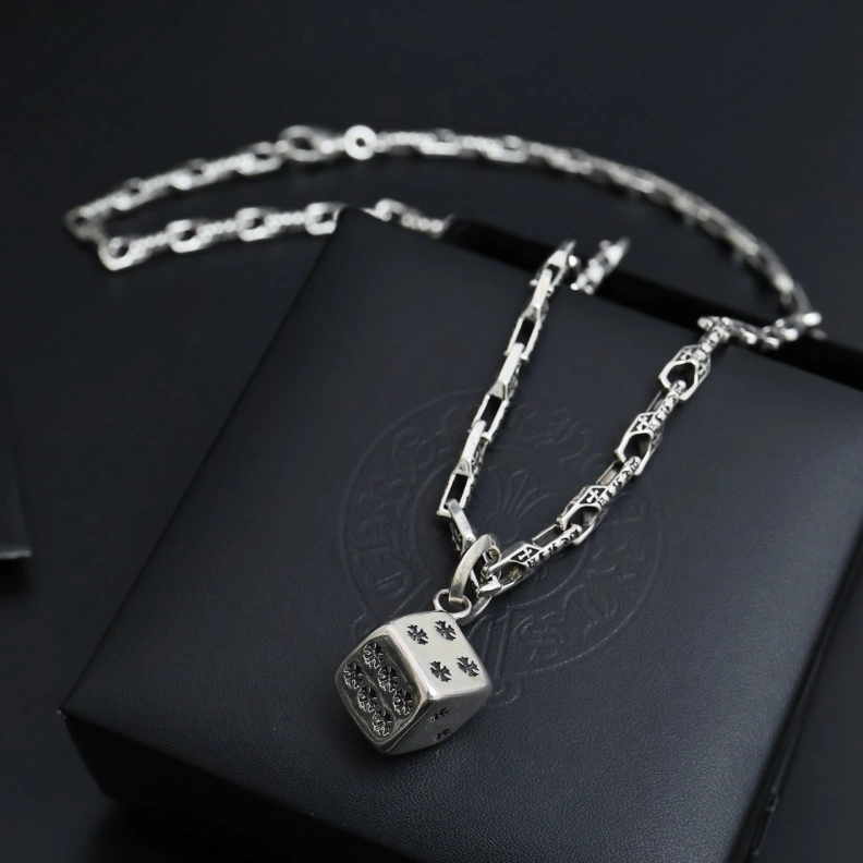 Chrxmx Hxxrts Necklaces Resilient 297665