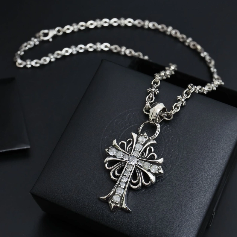 Chrxmx Hxxrts Necklaces Cozy 297651