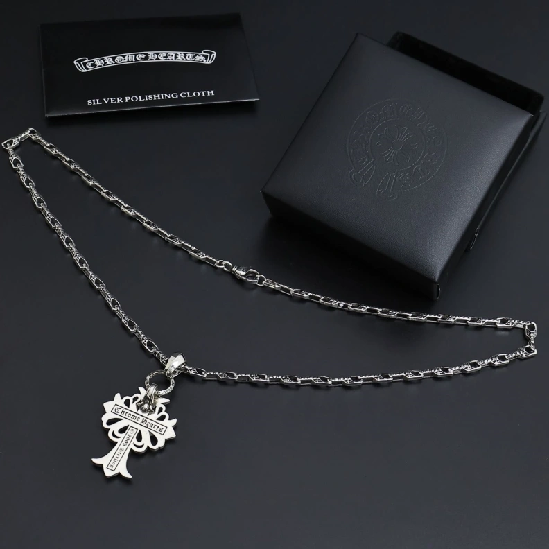 Chrxmx Hxxrts Necklaces Cozy 297651