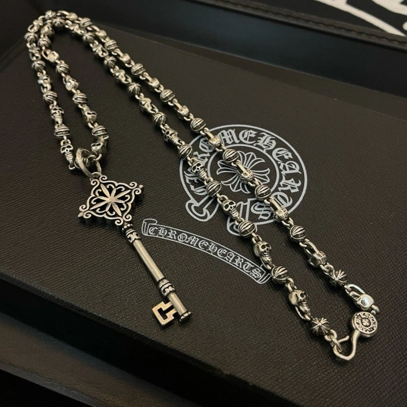 Bold Chrxmx Hxxrts Necklaces 297659
