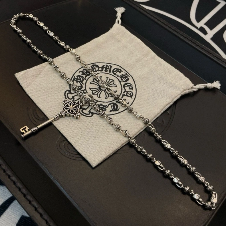 Bold Chrxmx Hxxrts Necklaces 297659