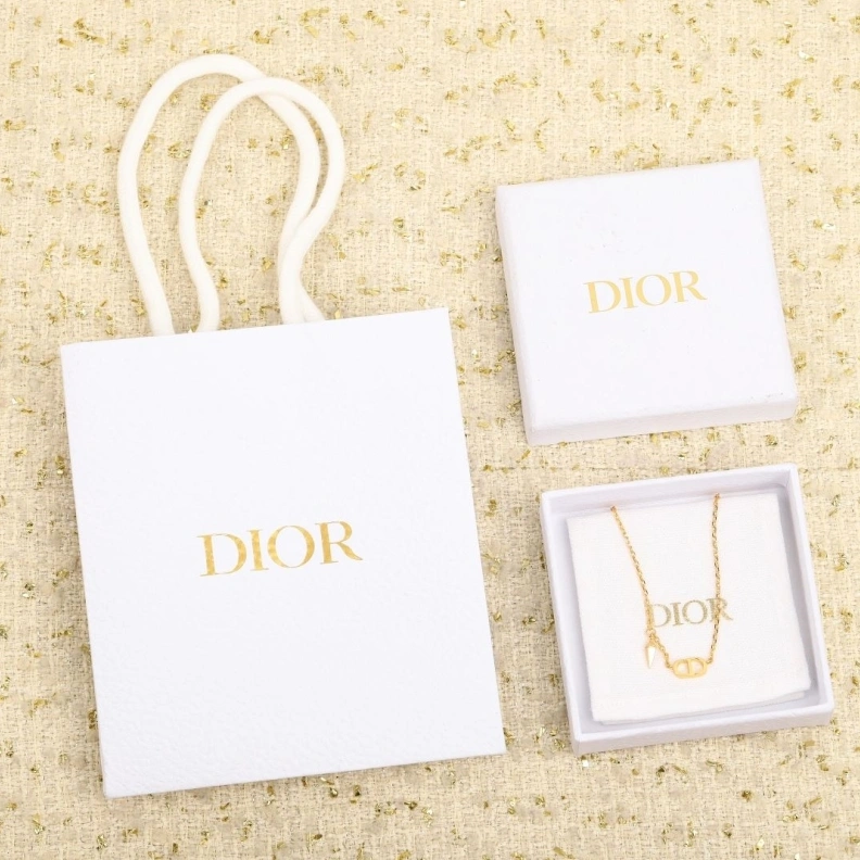 Reliable Christian Dxxr Necklaces 294334